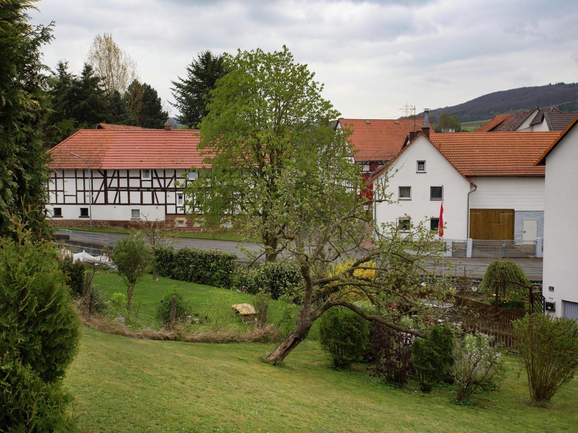 Large Detached Holiday Home In Hesse With Private Garden And Terrace 홈베르크 외부 사진