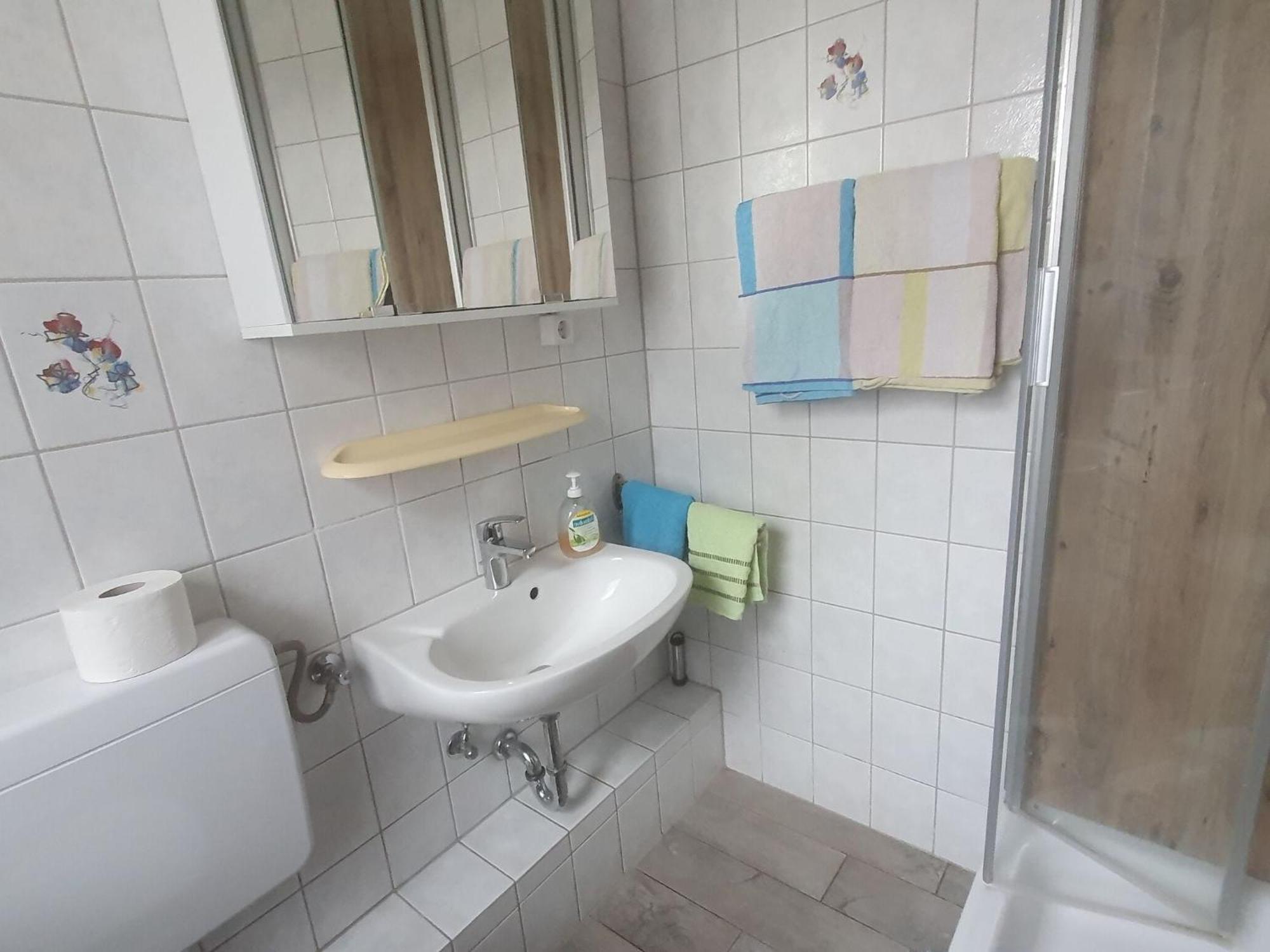 Large Detached Holiday Home In Hesse With Private Garden And Terrace 홈베르크 외부 사진