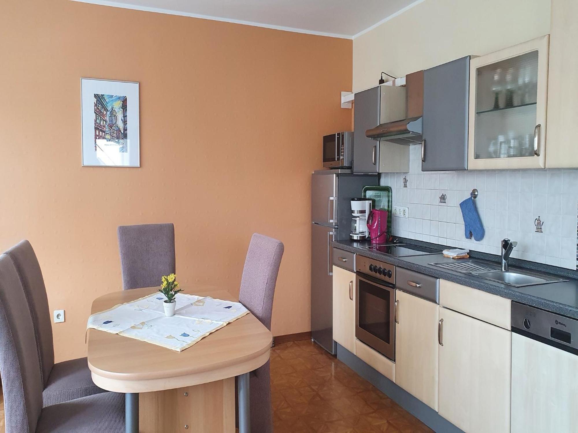 Large Detached Holiday Home In Hesse With Private Garden And Terrace 홈베르크 외부 사진